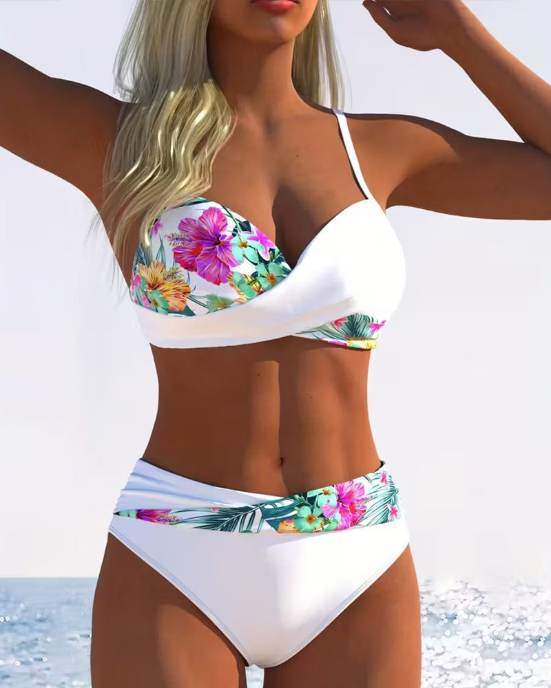 Almeria Bikini