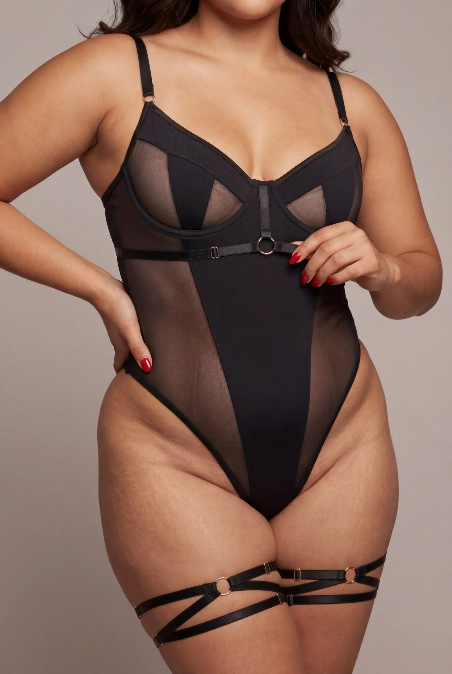 Bodysuit met dijbandjes - WILD BLACK
