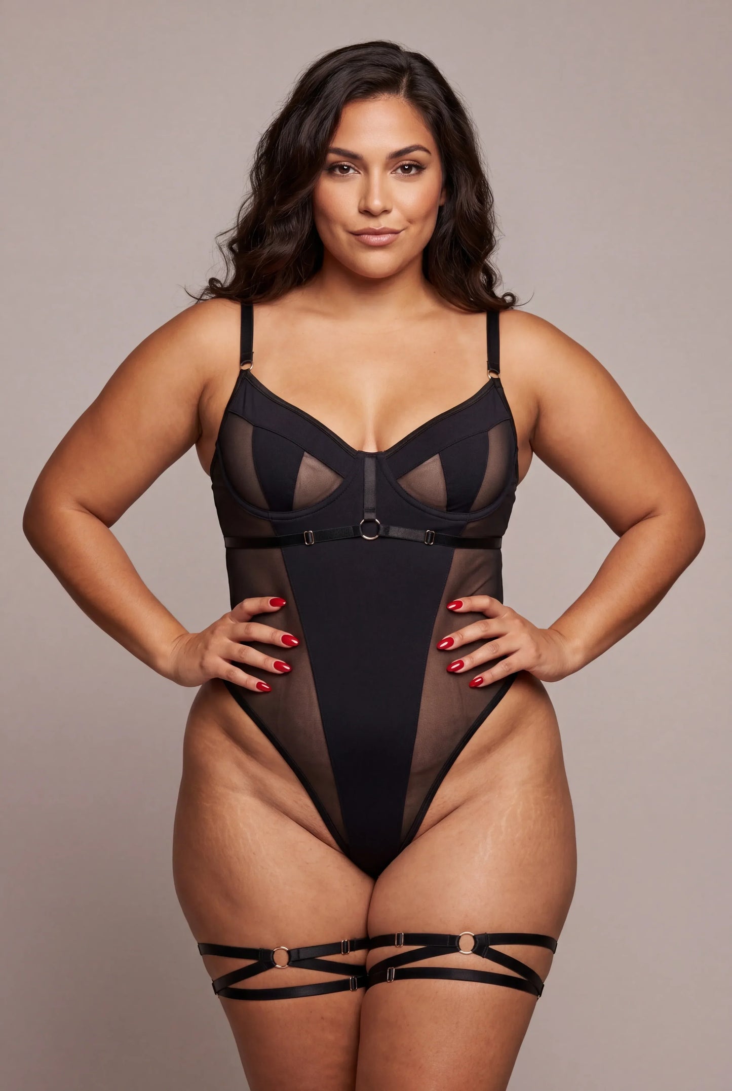Bodysuit met dijbandjes - WILD BLACK