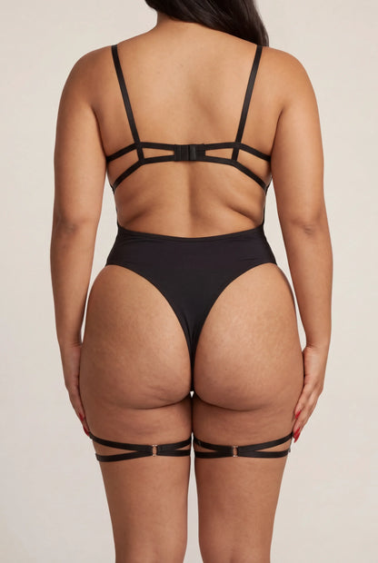 Bodysuit met dijbandjes - WILD BLACK