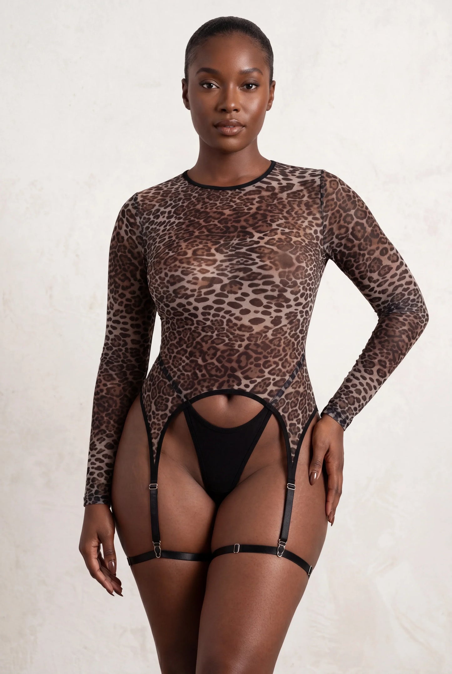 Body met lange mouwen en jarretelles met luipaardprint – Greta