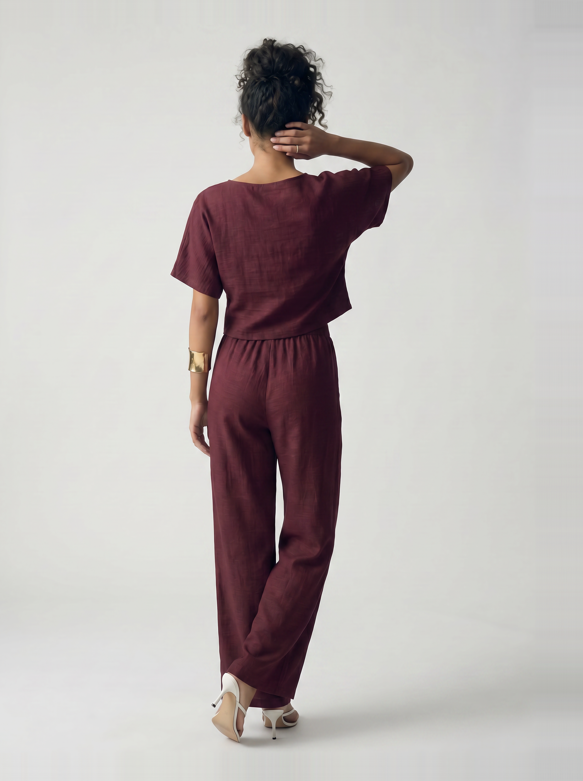Valencia Linen Set bordeaux – achterkant cropped top palazzo broek